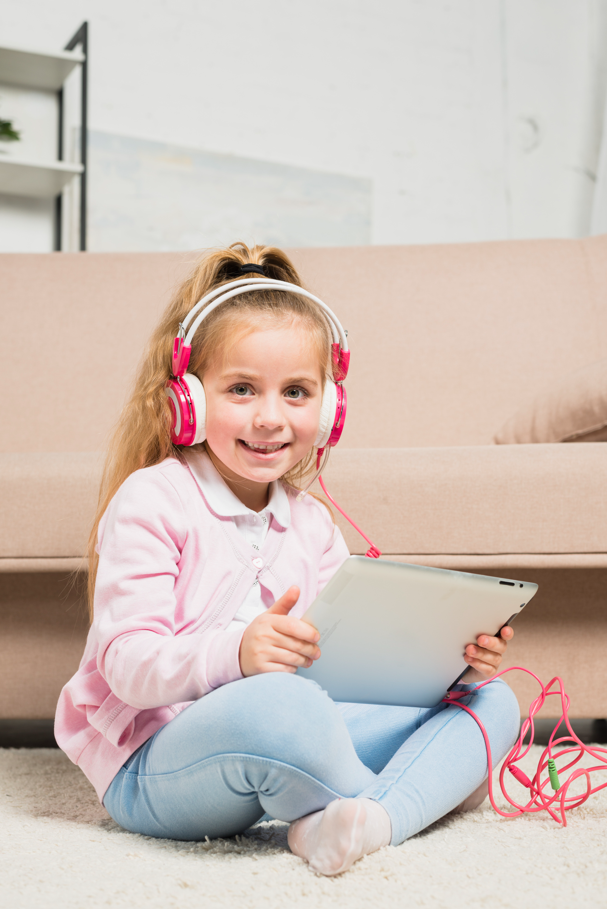 Child with tablet